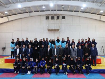 سنگ تمام ورزشکاران ووشو برای وزیر (عکس)
