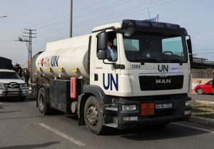 ارسال ۶۱ کامیون کمک‌های بشردوستانه به غزه در روز شنبه