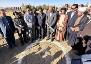 عملیات اجرایی پست ۶۳/۲۰ کیلوولت شهرک صنعتی سنقر آغاز شد