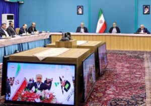 بهره‌برداری و آغاز عملیات اجرایی ۶۵۰ مگاوات نیروگاه خورشیدی در کشور 