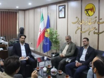 جلسه کمیته وصول مطالبات در شرکت توزیع نیروی برق استان سمنان برگزار شد