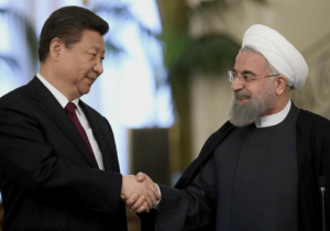 مقام سابق بانک مرکزی: پول‌های خودمان را از چین وام گرفتیم