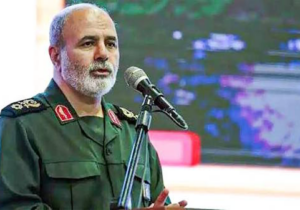 دریادار احمدیان: حالا برای سربازان آمریکایی فقط یک پیام داریم ‏نزدیک‌تر بیایید