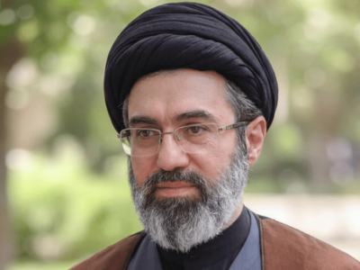 رهبر انقلاب: ترور نمی‌تواند در آرمان جهادی نیروهای مسلح خللی ایجاد کند