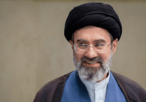 اشراف پویای فرمانده معظم کل قوا بر وضعیت میدان و جامعه
