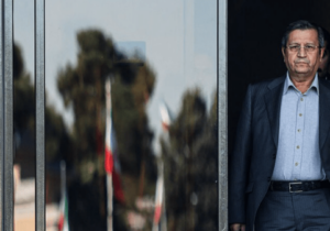 همتی از تک نرخی کردن ارز عقب نشست