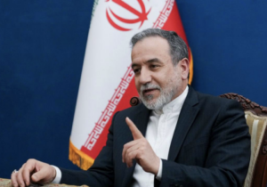 هشدار عراقچی نسبت به هرگونه خطای احتمالی آمریکا در خلیج فارس